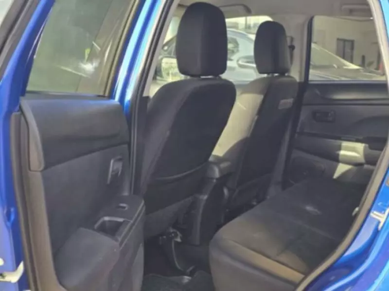 Mitsubishi Outlander Sport   - 2016