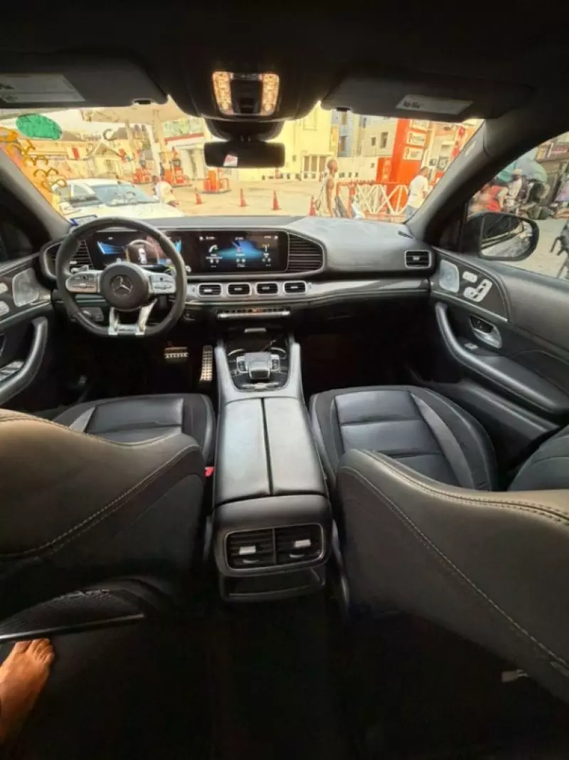 Mercedes-Benz GLE-Class   - 2021