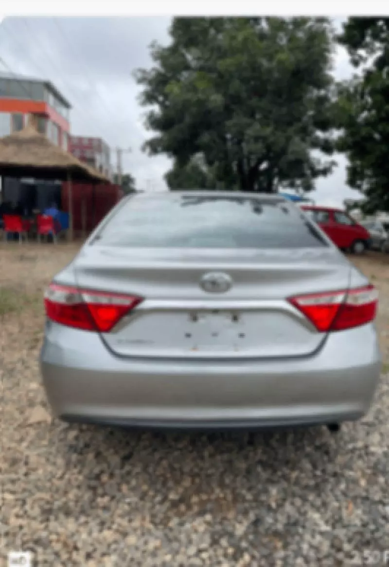 Toyota Camry   - 2017