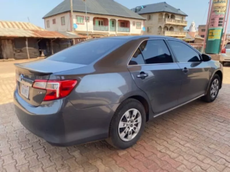 Toyota camry - 2014