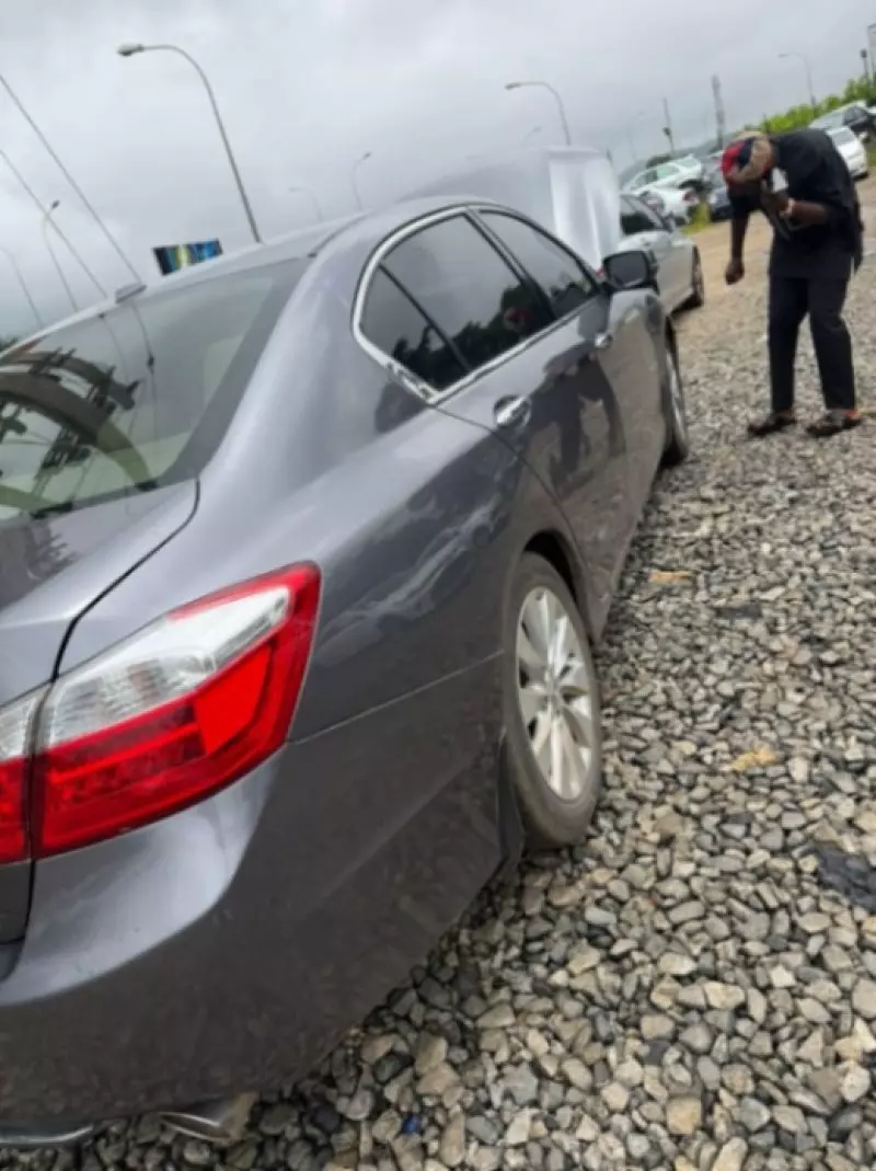 Honda Accord   - 2015