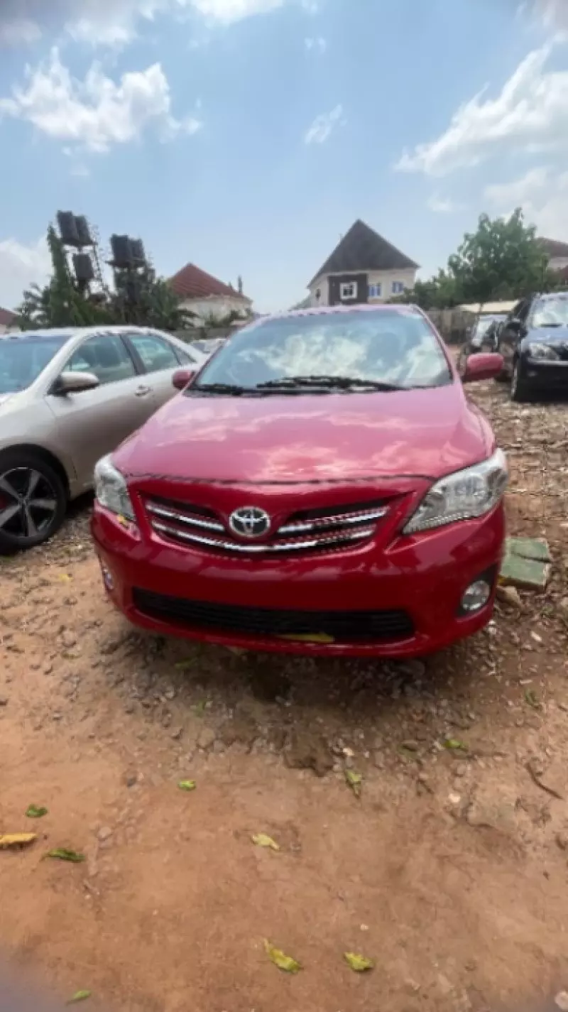 TOYOTA Corolla   - 2011