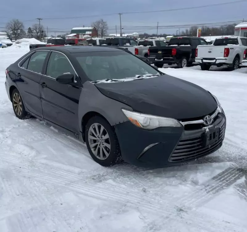 Toyota Camry   - 2015