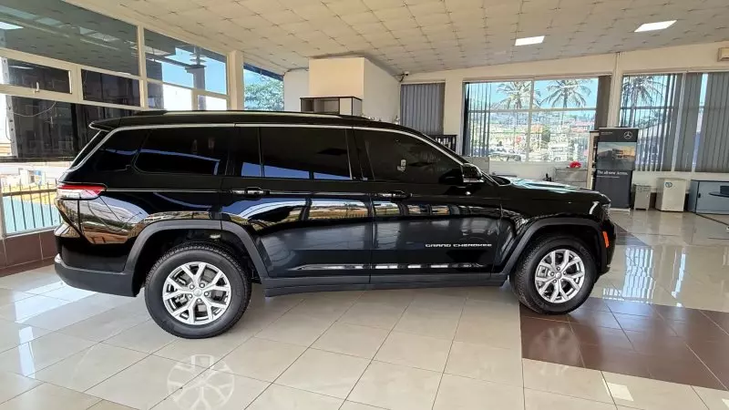 JEEP Grand Cherokee   - 2022