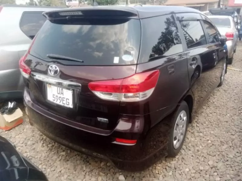 TOYOTA Wish   - 2011
