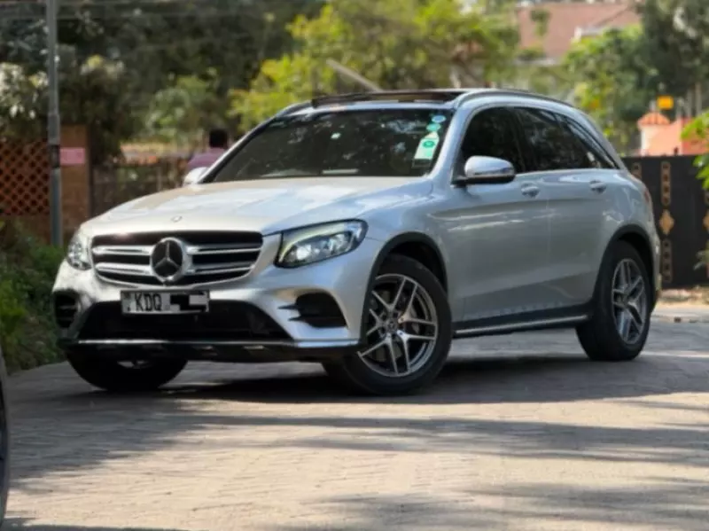 Mercedes-Benz GLC 220   - 2017