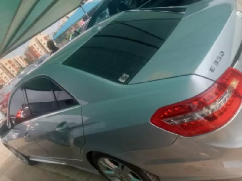 Mercedes-Benz E-Class   - 2013