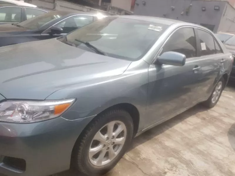 Toyota Camry   - 2007