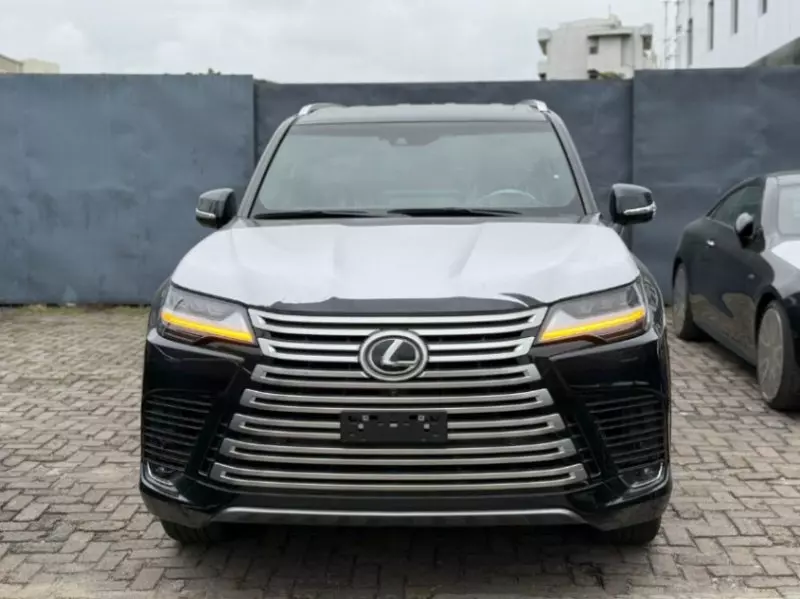 Lexus LX 600 - 2023