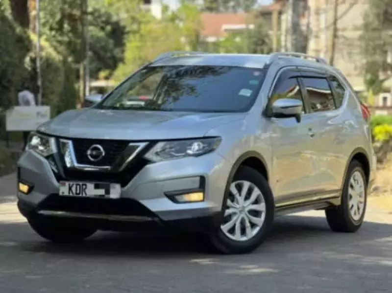 Nissan X-Trail   - 2017