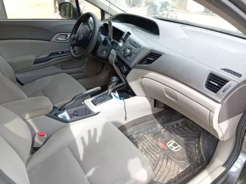 Honda Civic - 2012