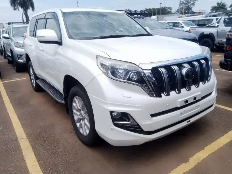 Toyota Landcruiser Prado - 2016