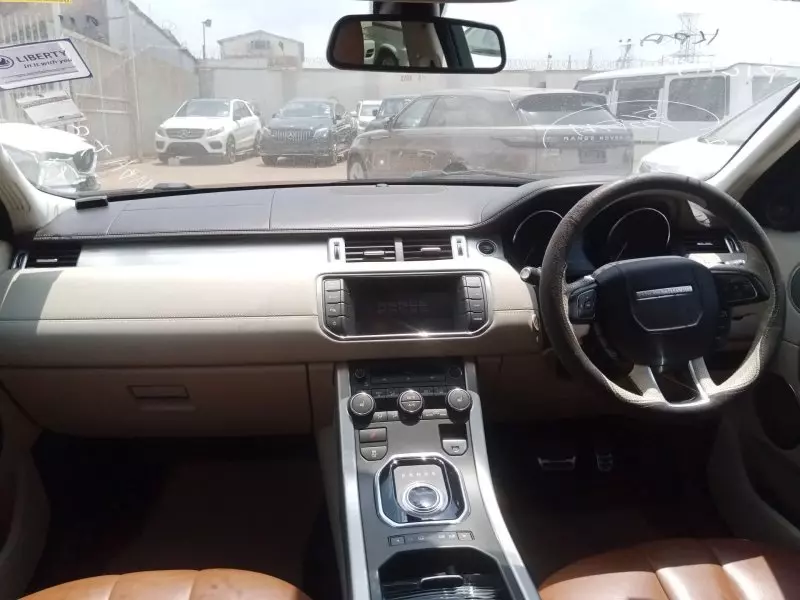 Land Rover Range Rover Evoque   - 2014