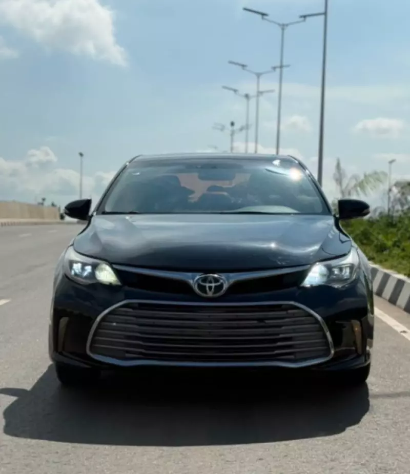 TOYOTA Avalon   - 2014