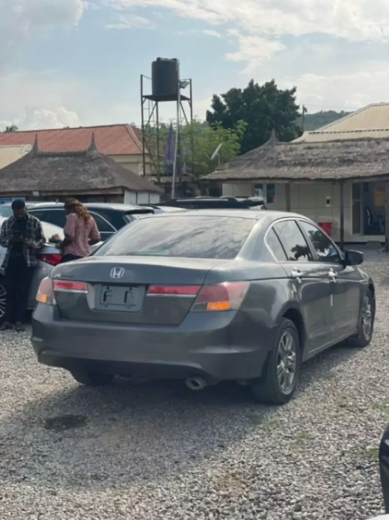 Honda Accord   - 2012