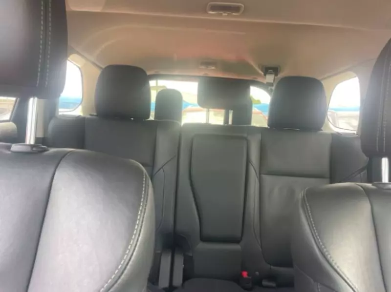Mitsubishi OUTLANDER - 2020