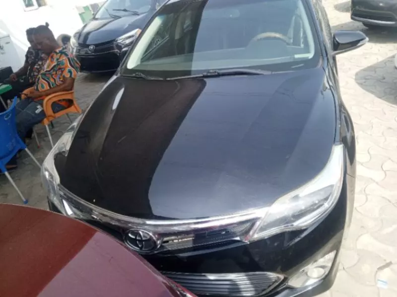 Toyota Avalon - 2014