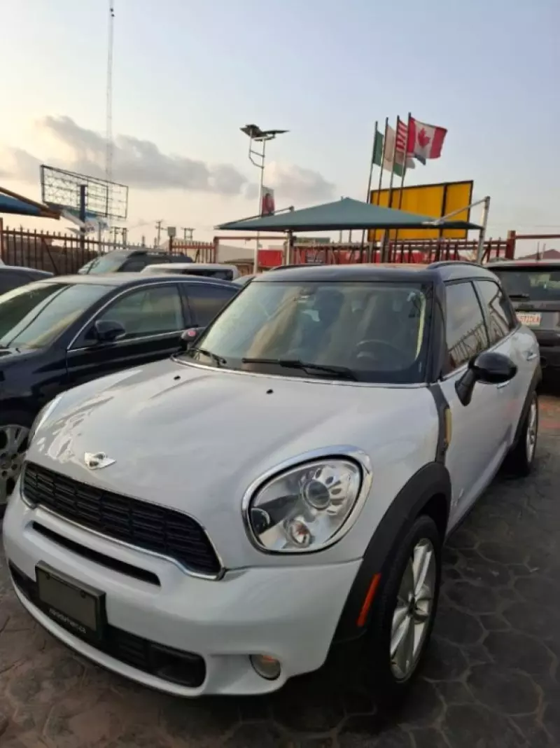 MINI Countryman   - 2013