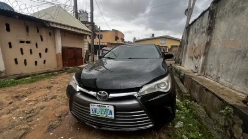 TOYOTA Camry - 2015