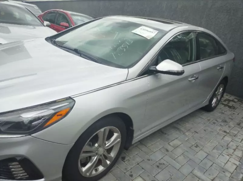 Hyundai Sonata   - 2018
