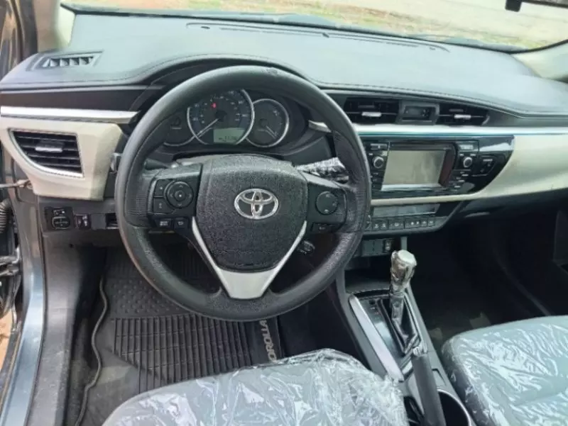 TOYOTA Corolla - 2016