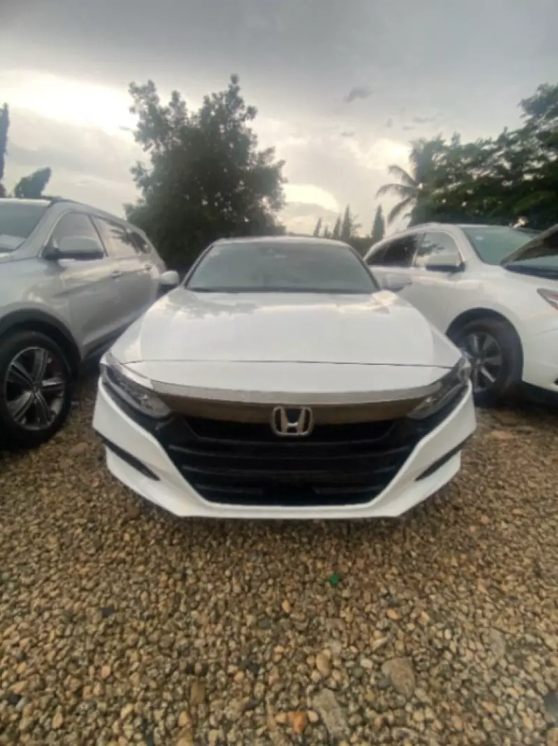 Honda Accord - 2018