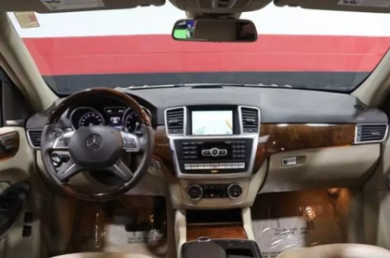 Mercedes-Benz GL 550   - 2013