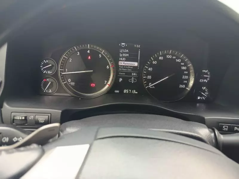 Lexus LX 570   - 1990
