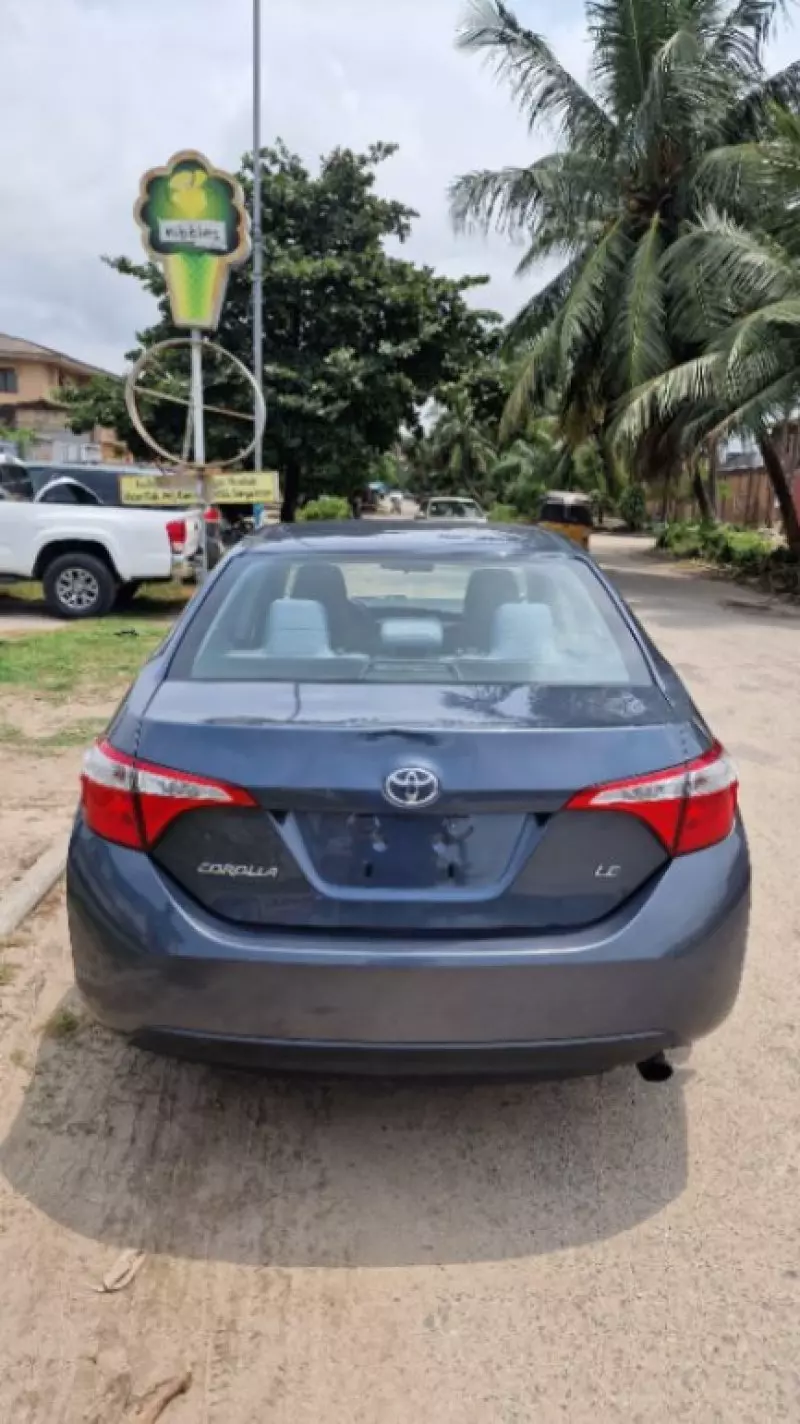 Toyota Corolla   - 2013