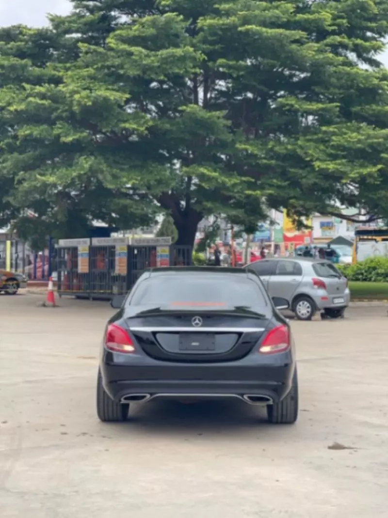 Mercedes-Benz C 300   - 2016