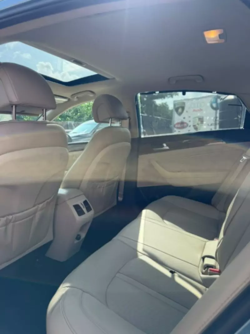 Hyundai Sonata   - 2017
