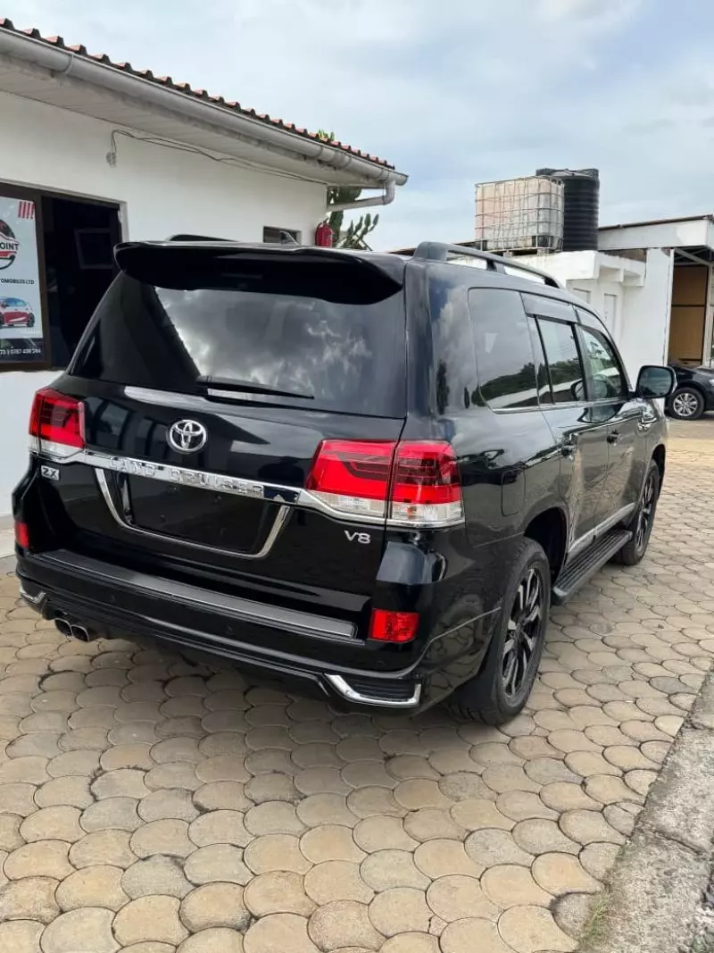 TOYOTA Landcruiser Prado   - 2017