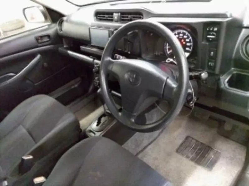TOYOTA Probox    - 2018