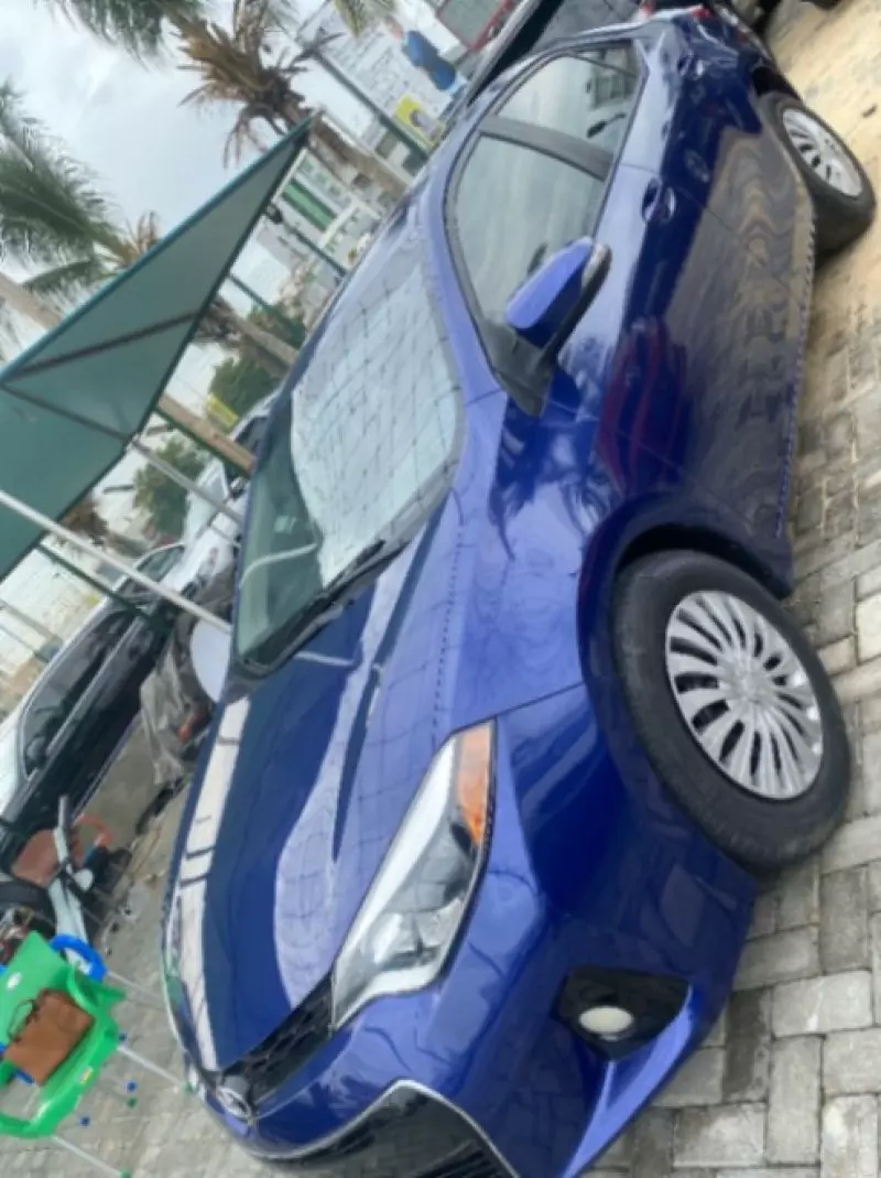 Toyota Corolla   - 2016
