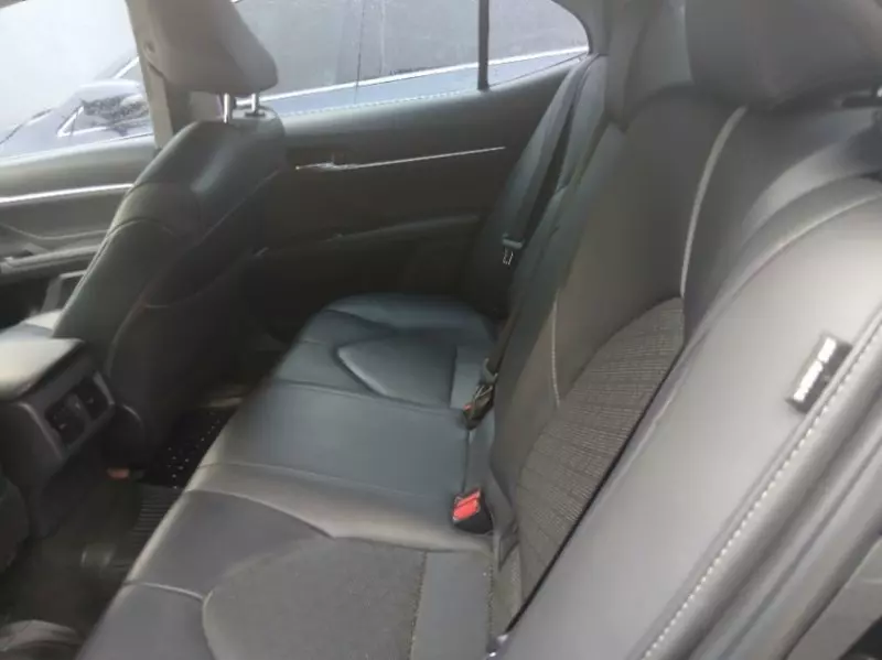 Toyota Camry   - 2018