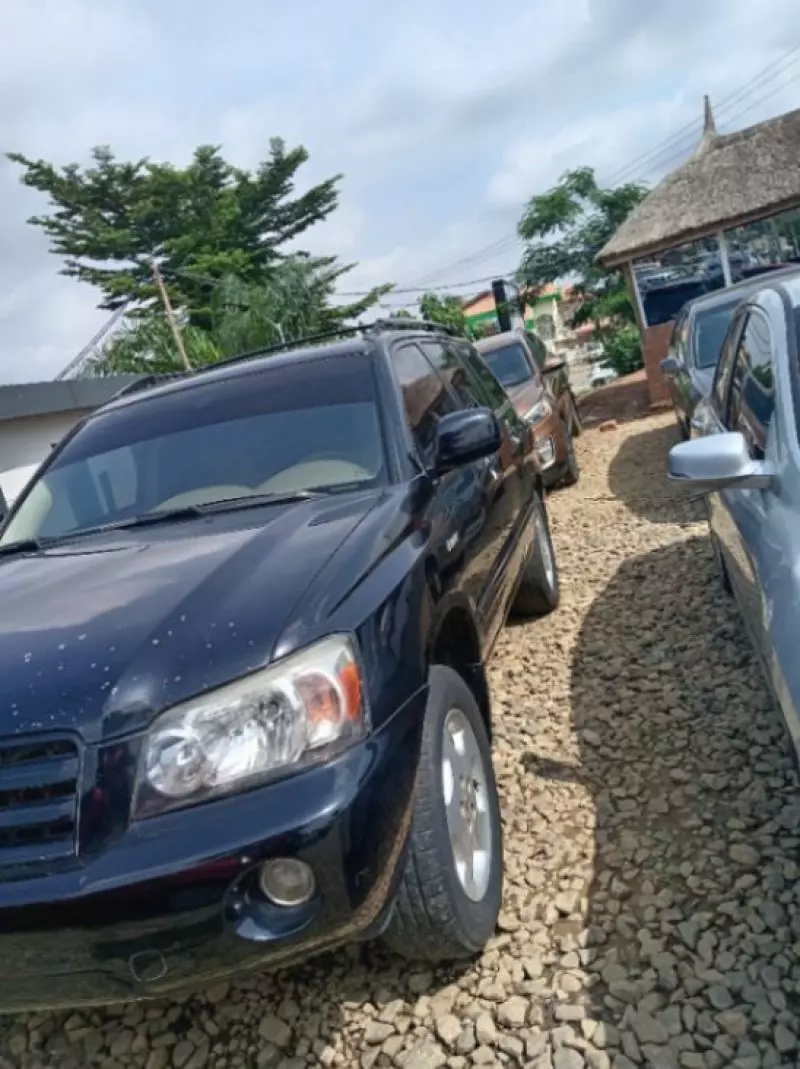 Toyota Highlander   - 2004