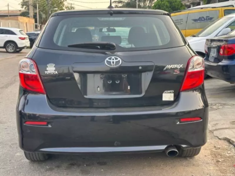 Toyota Matrix   - 2009