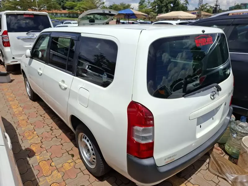 Toyota Probox    - 2012