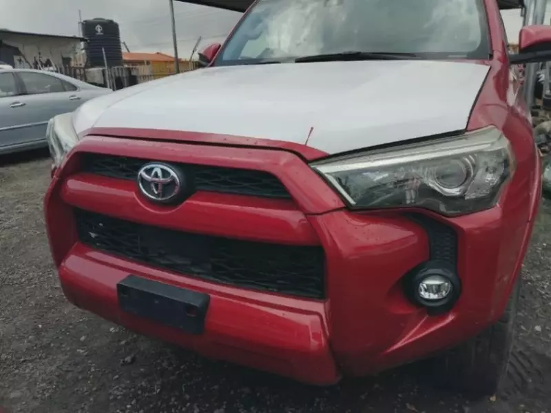Toyota 4Runner   - 2023