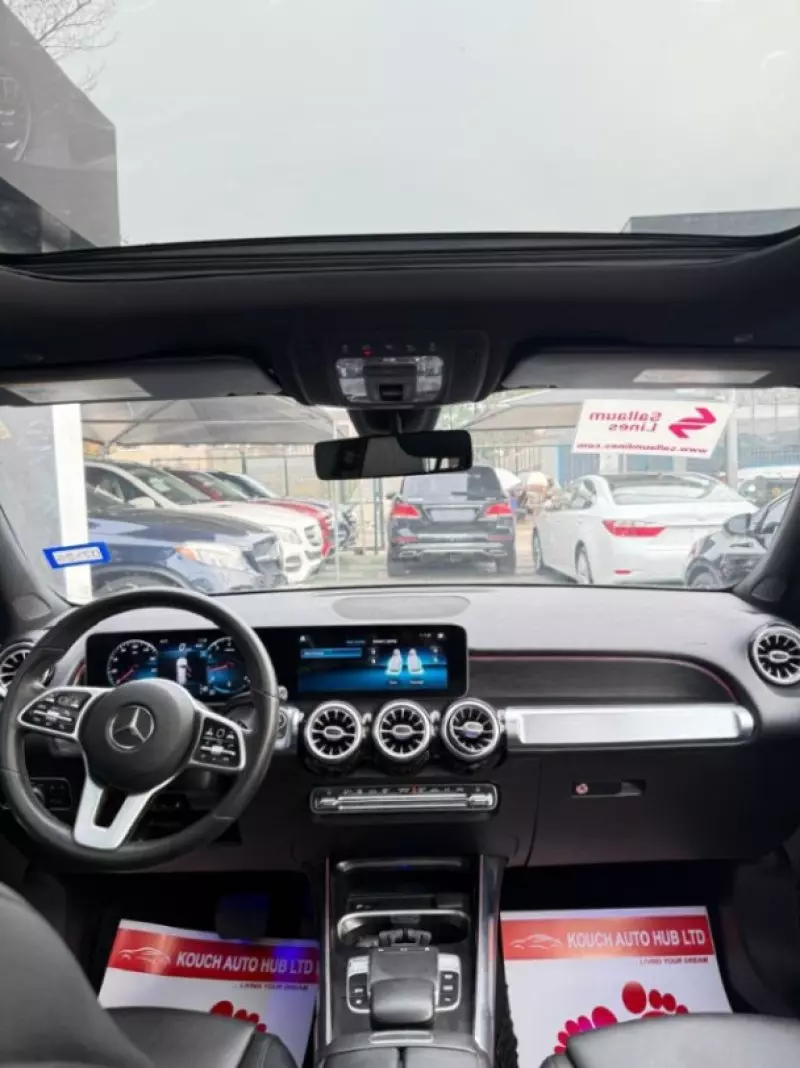 Mercedes-Benz GLB 250   - 2020