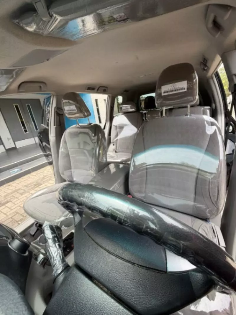 Toyota Highlander   - 2013