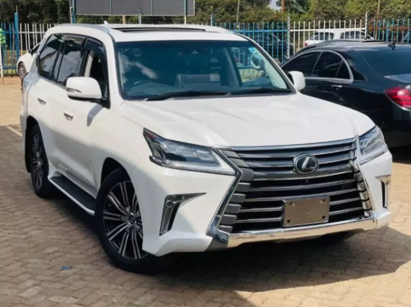 Lexus LX 570   - 2018