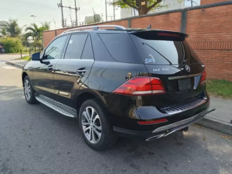 Mercedes-Benz GLE-Class   - 2016