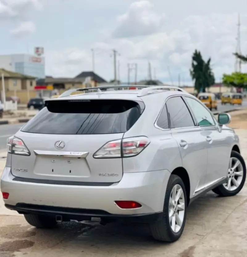 Lexus RX 350   - 2010