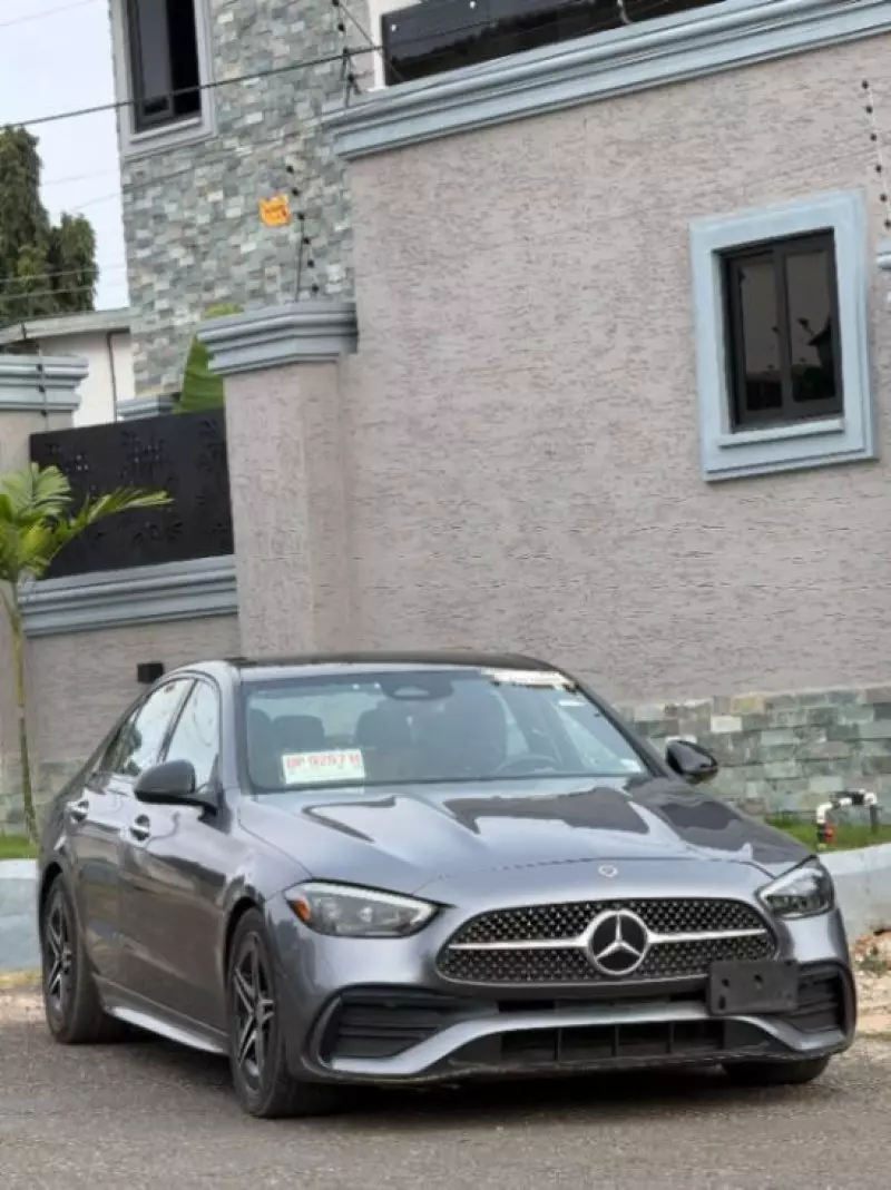 Mercedes-Benz C 300   - 2024