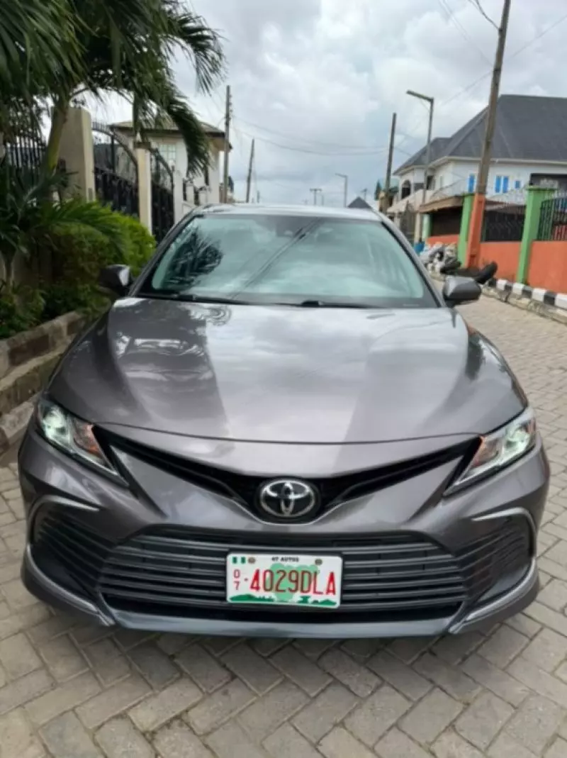 TOYOTA Camry   - 2022