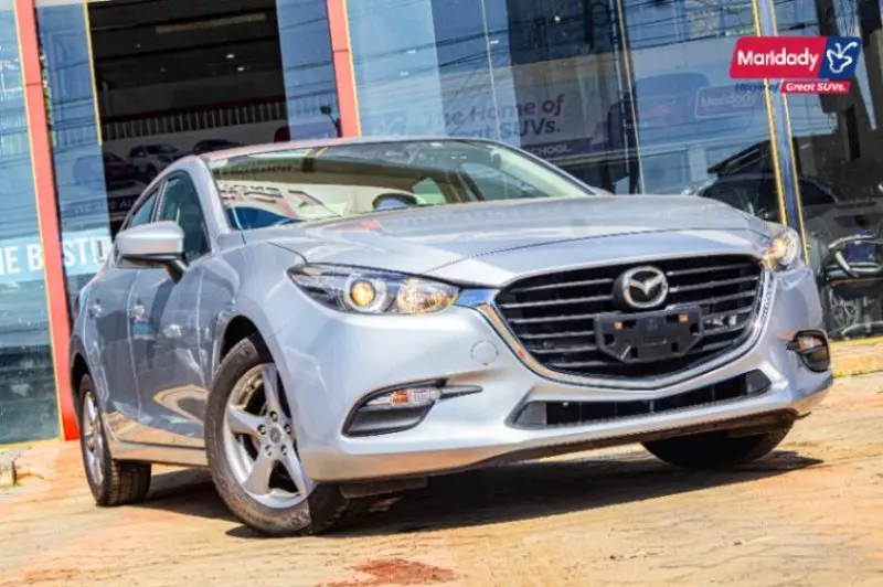 Mazda Axela    - 2018