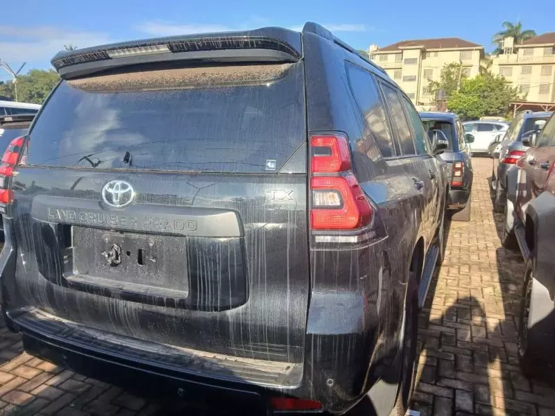 Toyota Landcruiser prado TX   - 2023