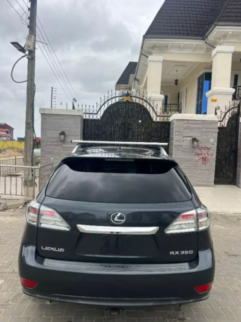 Lexus RX 350 - 2010