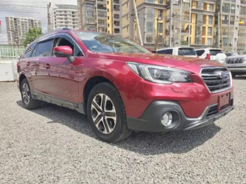 Subaru Outback   - 2018